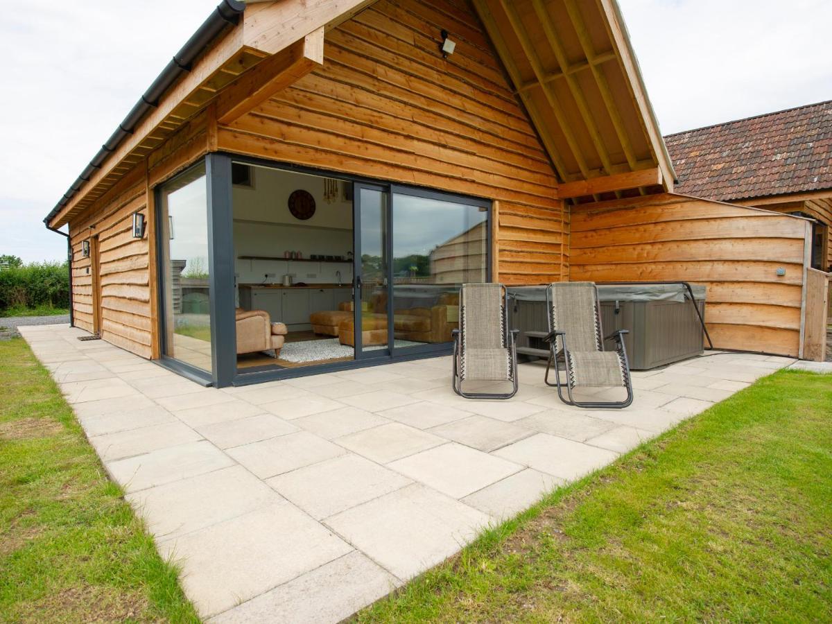 Starling Lodge Wedmore Eksteriør bilde